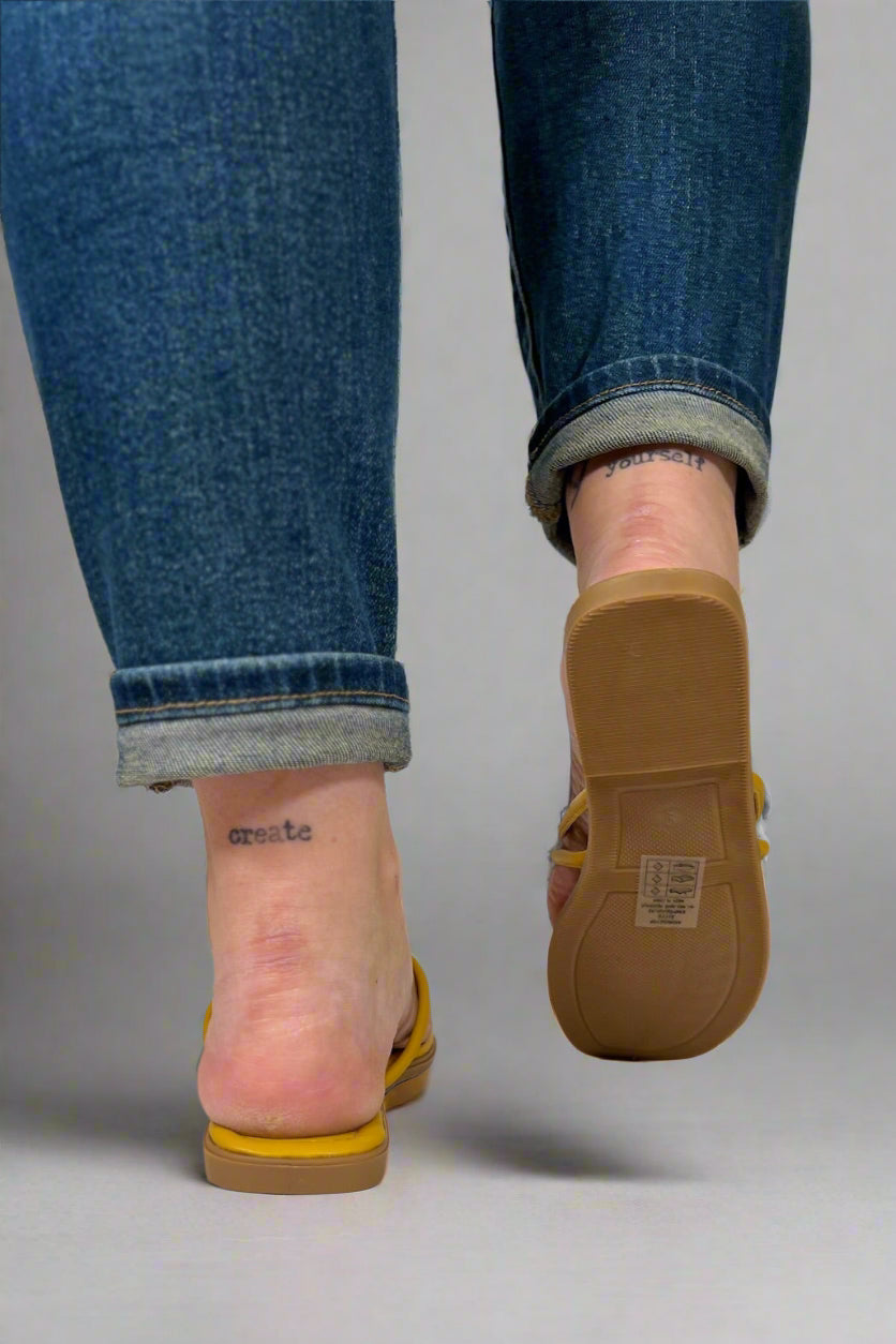 Chaussures d'été orthopédiques tendance et offrant un bon soutien