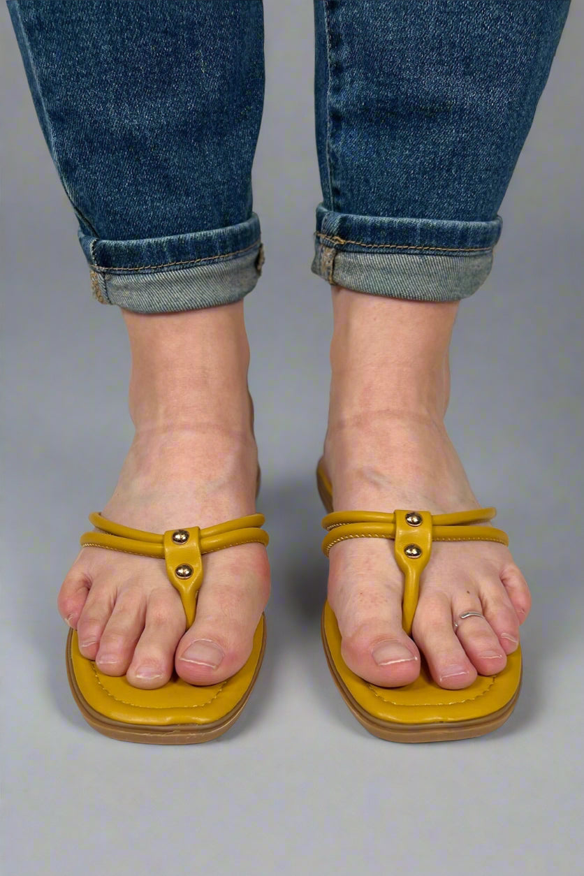 Chaussures d'été orthopédiques tendance et offrant un bon soutien