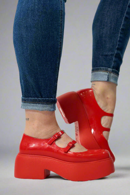 Chaussures orthopédiques d'été confortables et élégantes