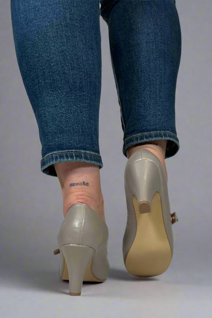Talons d'été orthopédiques élégants et confortables