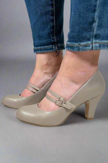 Talons d'été orthopédiques élégants et confortables