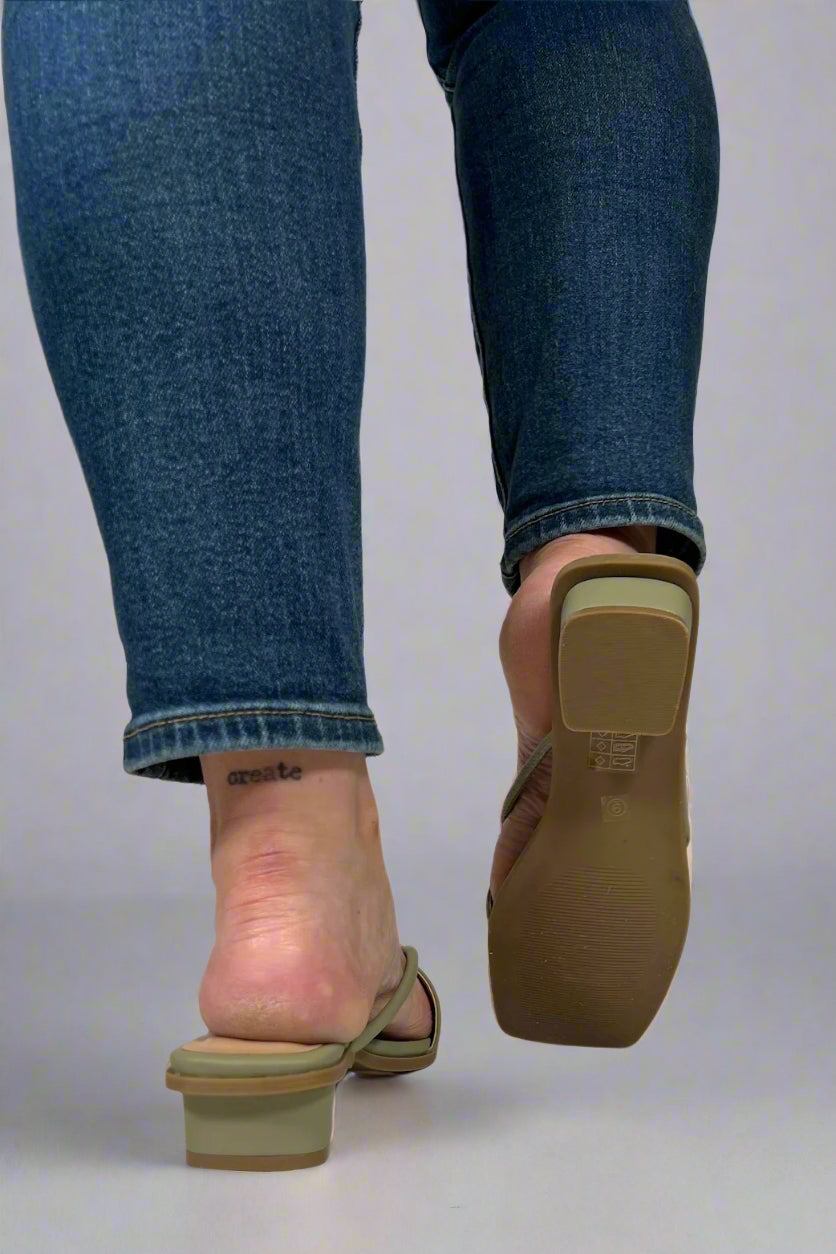 Sandales d'été orthopédiques, confortables et à la mode