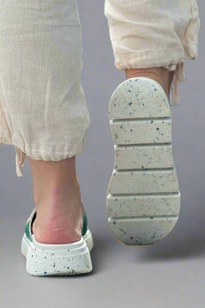 Chaussures orthopédiques d'été confortables et à la mode