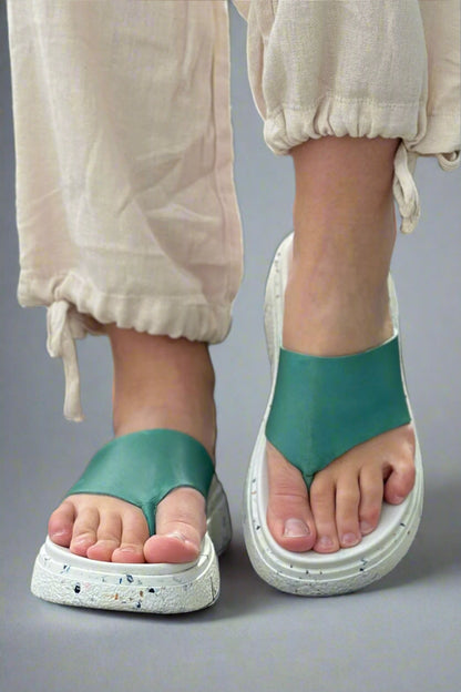 Chaussures orthopédiques d'été confortables et à la mode
