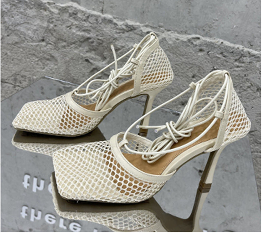 Talons d'été orthopédiques modernes et confortables