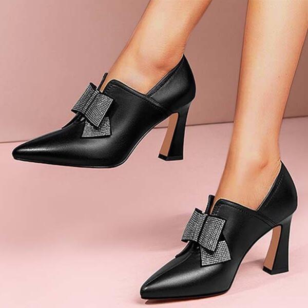Talons d'été orthopédiques légers et de soutien