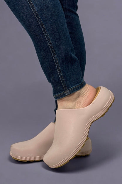 Chaussures d'été orthopédiques, souples et élégantes