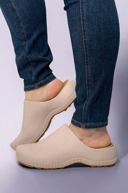 Chaussures d'été orthopédiques, souples et élégantes