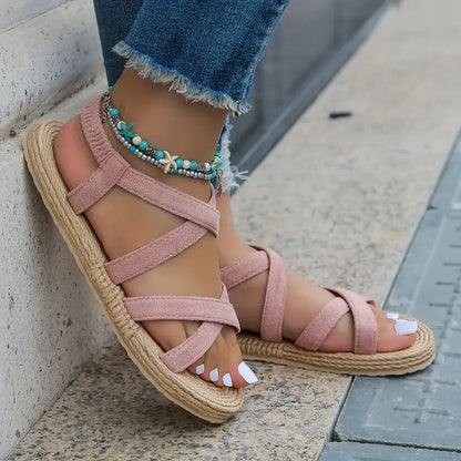 Sandales d'été à lanières à la mode