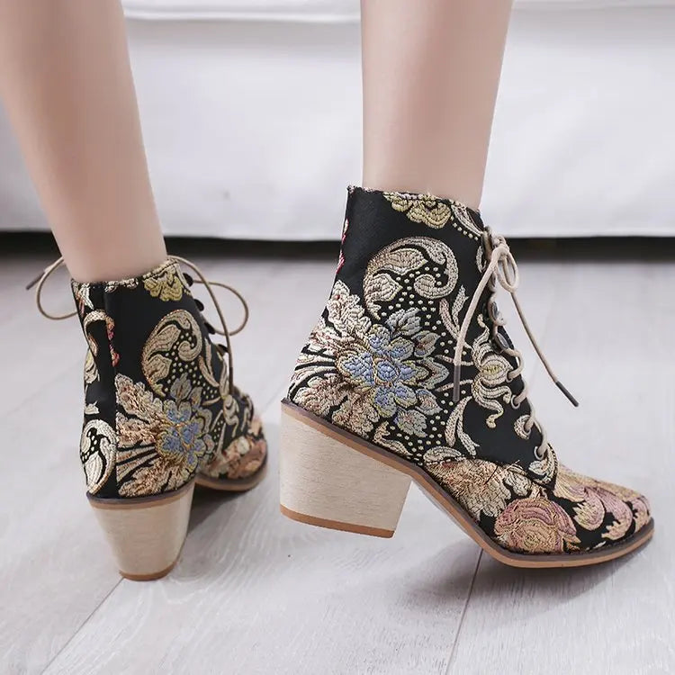 Bottes orthopédiques sur mesure et confortables