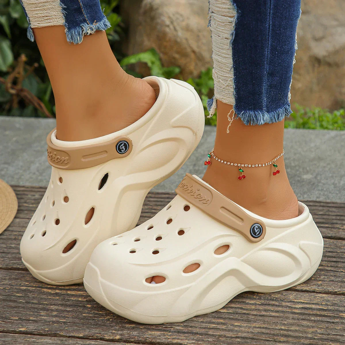 Sandales orthopédiques confortables et tendance