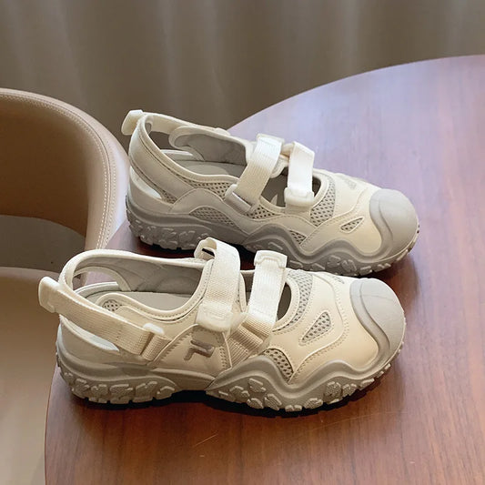 Sandales orthopédiques confortables et à la mode