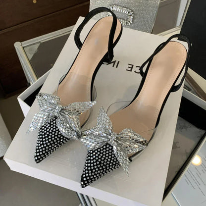 Chaussures orthopédiques modernes et légères