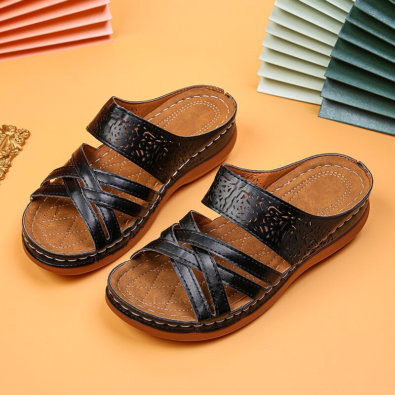 Chaussures à talon compensé et à plate-forme creuse pour femmes