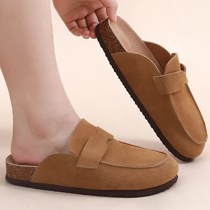 Sabots en daim et en cuir