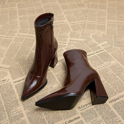 Bottes orthopédiques durables et de soutien