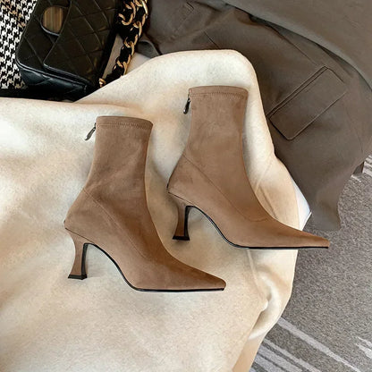 Bottes orthopédiques polyvalentes et de soutien