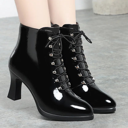 Bottes orthopédiques élégantes et confortables