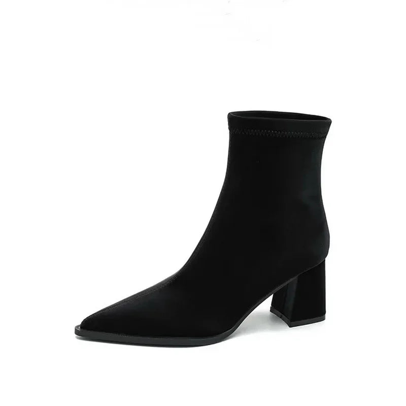 Bottes orthopédiques à la mode et de soutien
