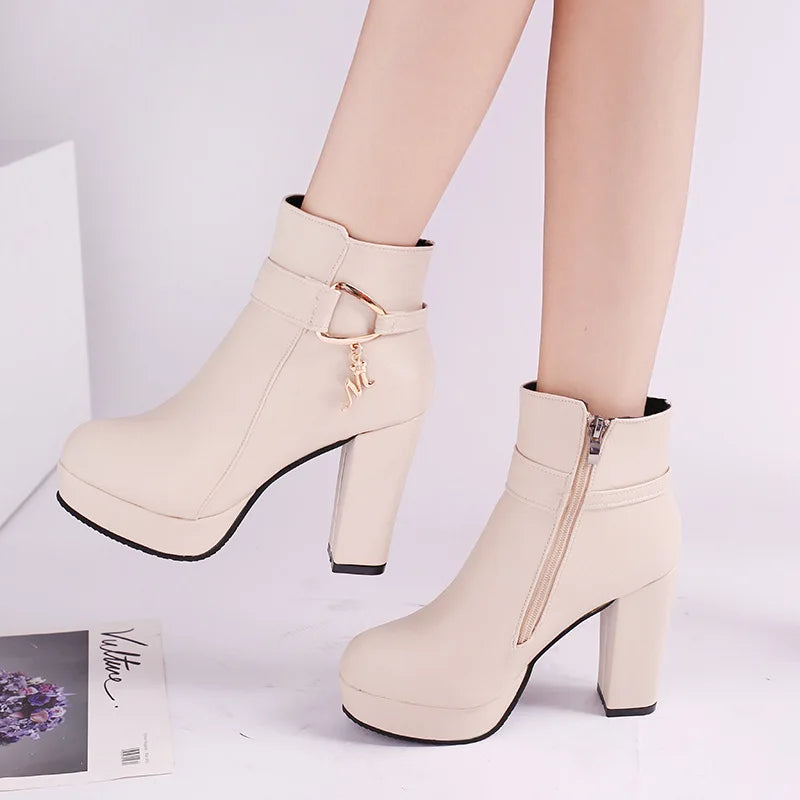 Bottes orthopédiques élégantes et confortables