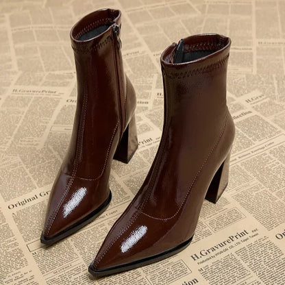 Bottes orthopédiques durables et de soutien