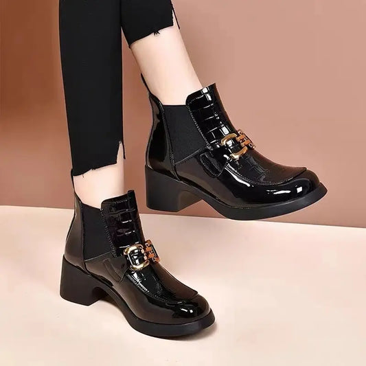 Bottes orthopédiques polyvalentes et de soutien