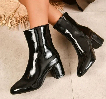 Bottes orthopédiques à la mode et de soutien