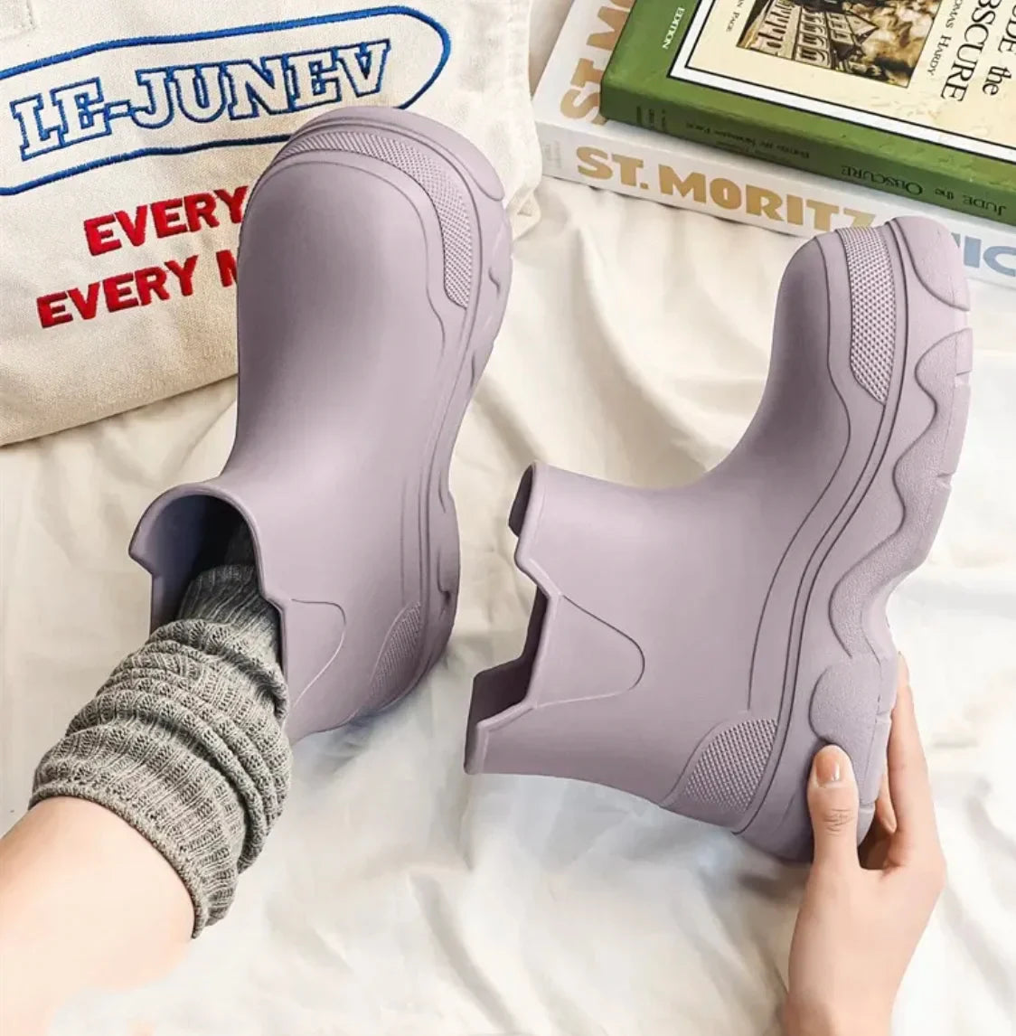 Bottes orthopédiques à la mode et de soutien