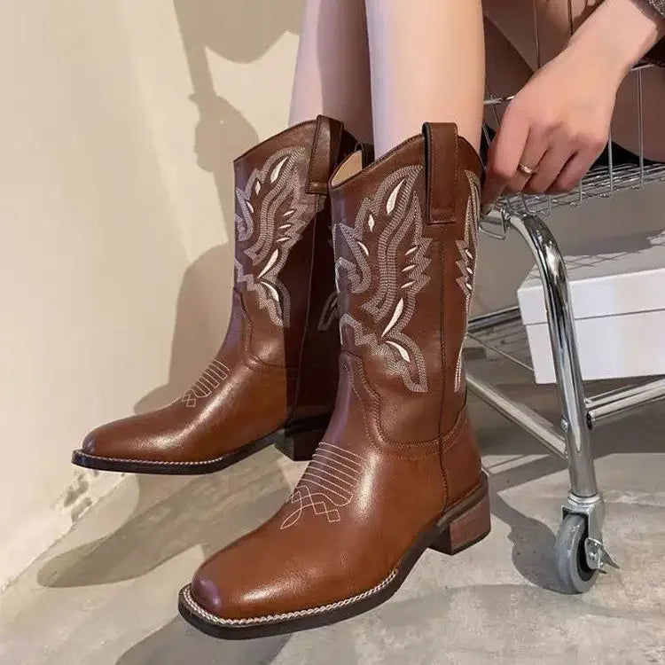 Bottes orthopédiques à la mode et de soutien
