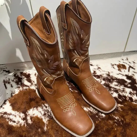 Bottes orthopédiques à la mode et de soutien