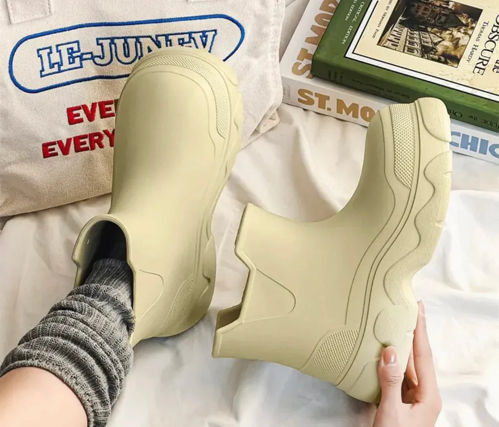 Bottes orthopédiques à la mode et de soutien