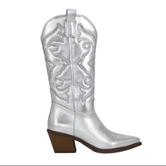 Bottes orthopédiques sur mesure et confortables
