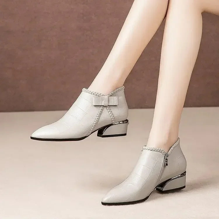 Bottes orthopédiques durables et de soutien