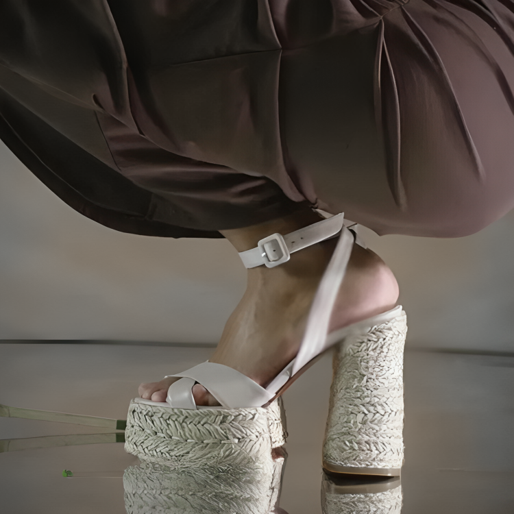 Chaussures d'été orthopédiques durables et de soutien