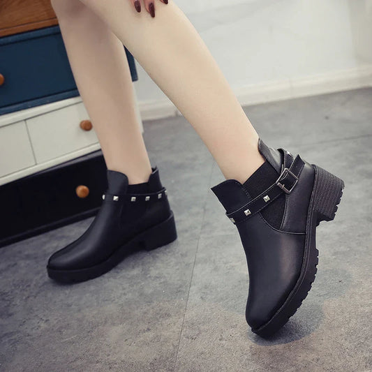 Bottes orthopédiques élégantes et confortables