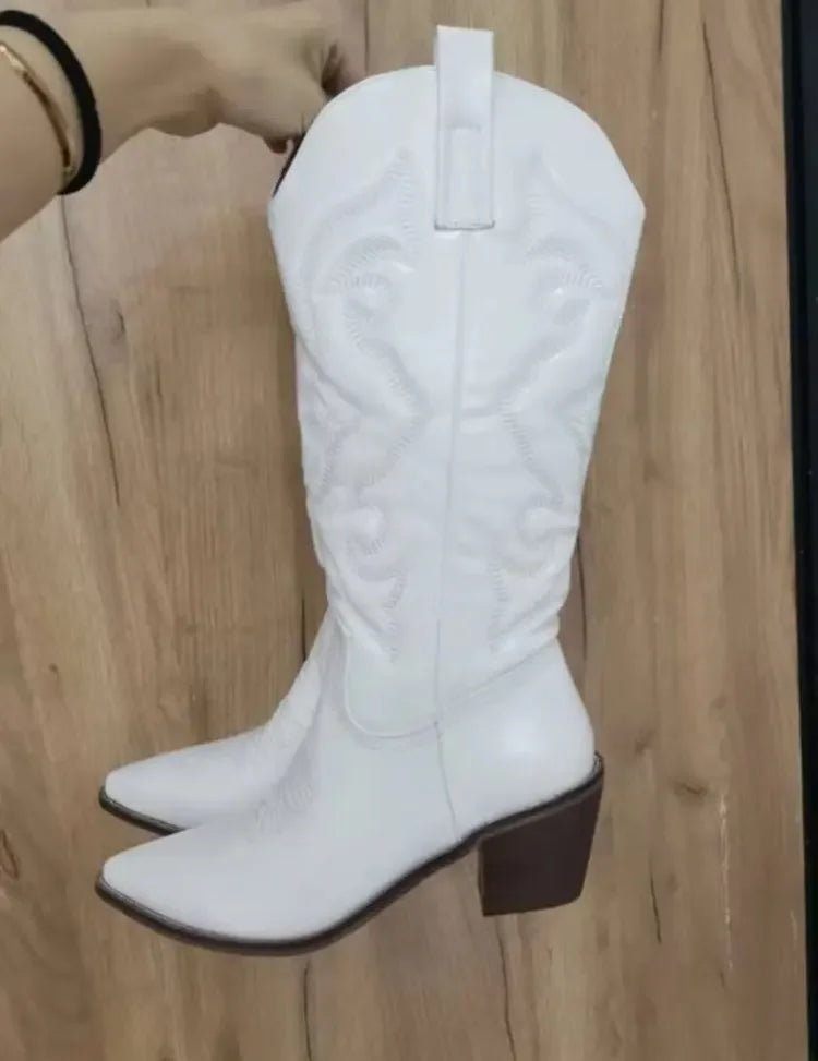 Bottes orthopédiques sur mesure et confortables
