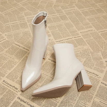 Bottes orthopédiques durables et de soutien