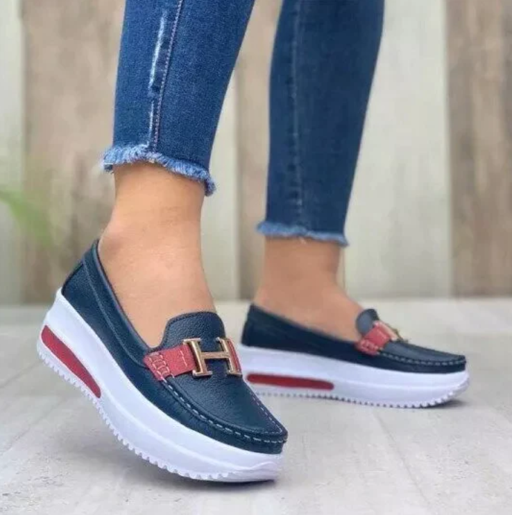 Chaussures vibrantes et classiques