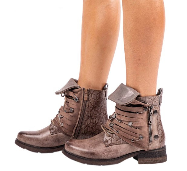 Bottes d'été orthopédiques confortables et à la mode
