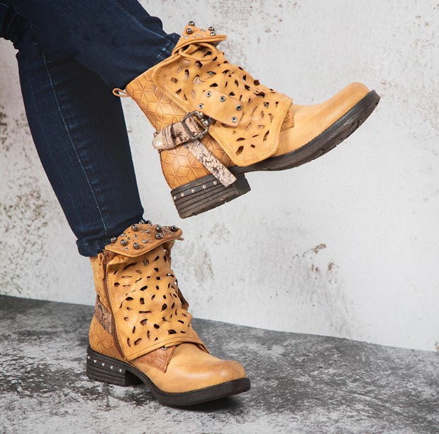 Bottes d'été élégantes et détaillées, offrant un bon soutien