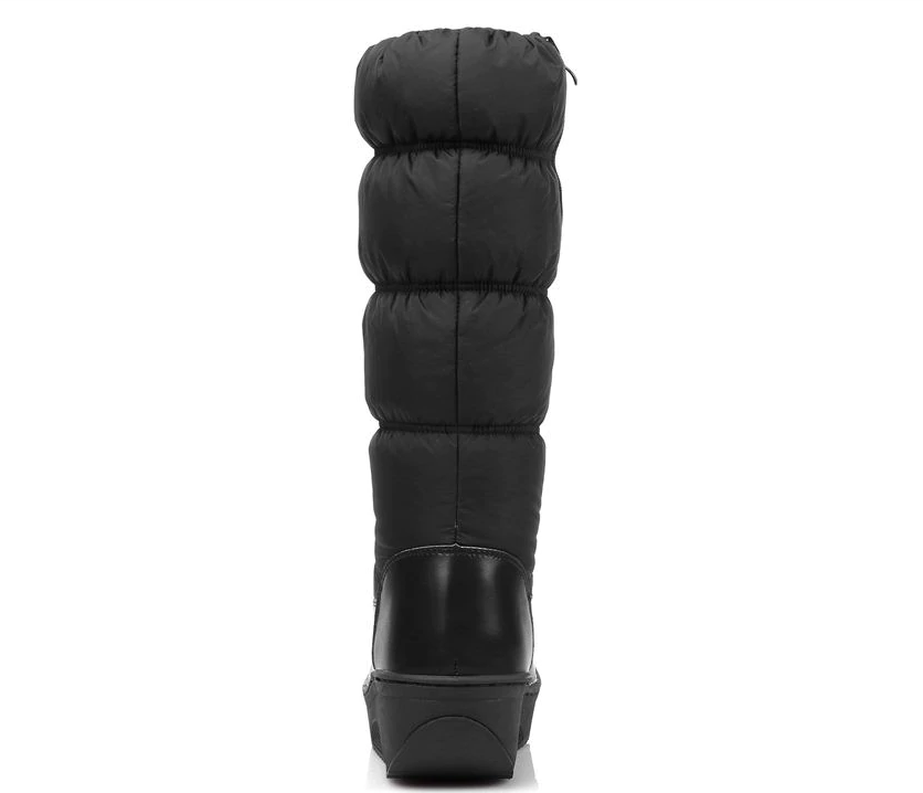 Bottes d'été élégantes et détaillées, offrant un bon soutien