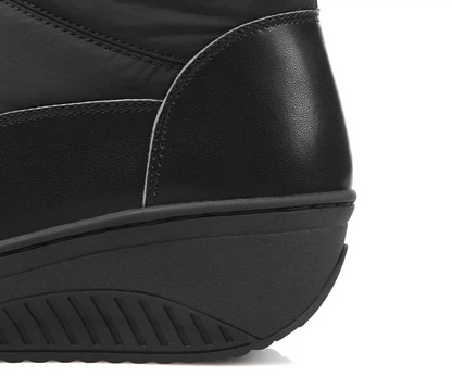 Bottes d'été élégantes et détaillées, offrant un bon soutien