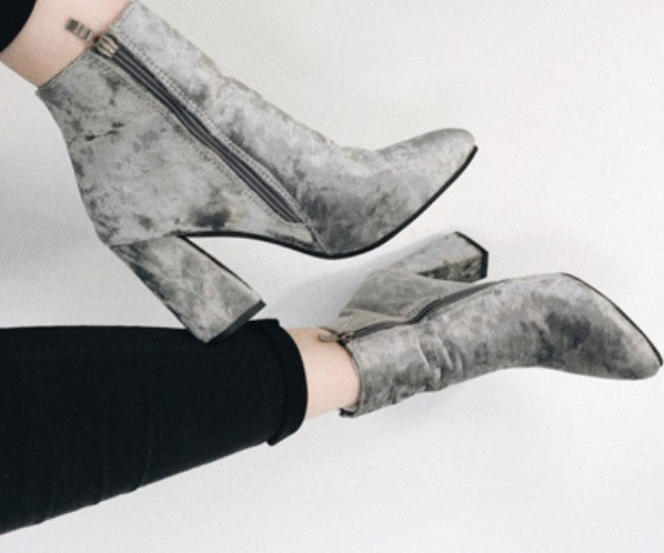 Bottes d'été orthopédiques confortables et durables