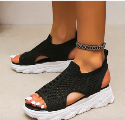 Sandales légères et glamour