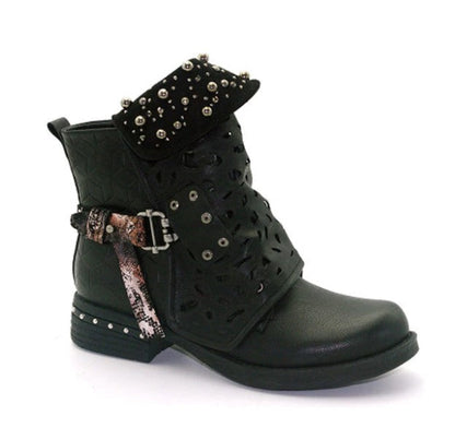 Bottes d'été élégantes et détaillées, offrant un bon soutien
