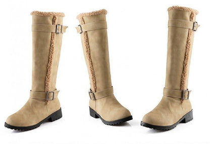 Bottes d'été élégantes et détaillées, offrant un bon soutien