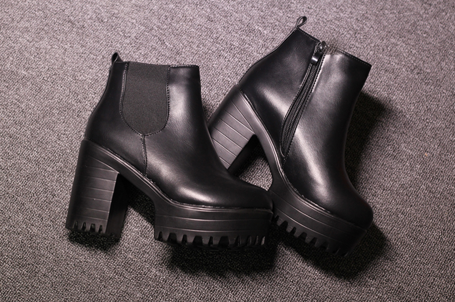 Bottes d'été orthopédiques, souples et polyvalentes