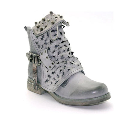 Bottes d'été élégantes et détaillées, offrant un bon soutien