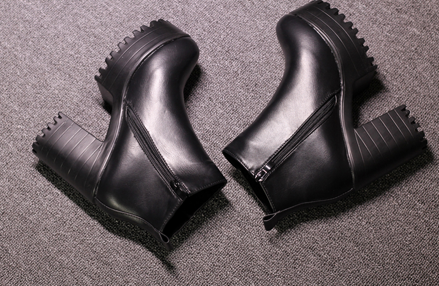 Bottes d'été orthopédiques, souples et polyvalentes