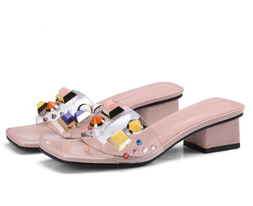 Tongs d'été orthopédiques confortables et élégantes